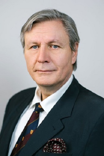 Mag. Dr. Stefan Machowski, MBA